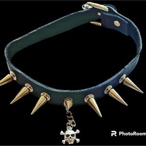 Handmade from upcycled scrap leather spiked gothic punk choker